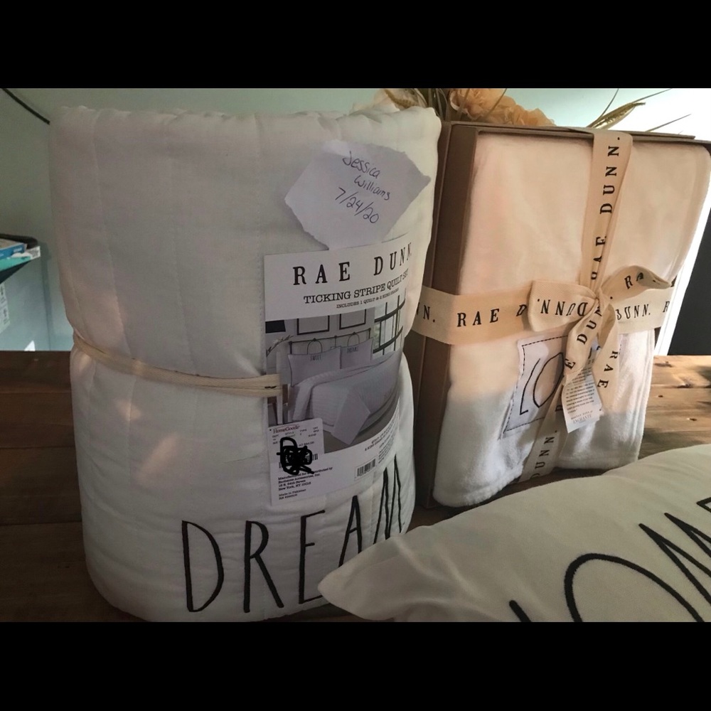 Rae Dunn DREAM quilt